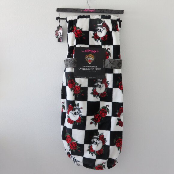 Ed Hardy Black And White Checkered Skull Roses Oversized Throw 60 x 70" in - Picture 1 of 5